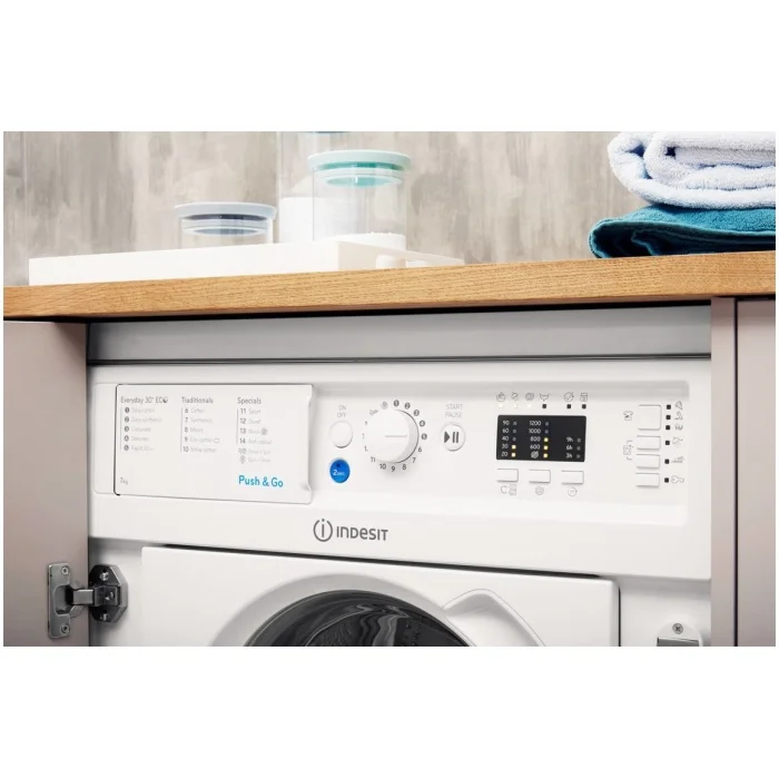 INDESIT BIWMIL71252UKN Built-in 7KG 1200 Spin washing machine - Image 2