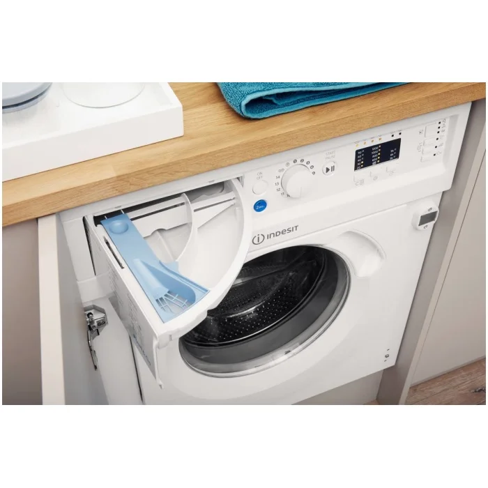 INDESIT BIWMIL71252UKN Built-in 7KG 1200 Spin washing machine - Image 3