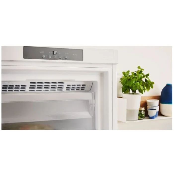 INDESIT UI8F1CW Tall frost-free freezer - Image 3