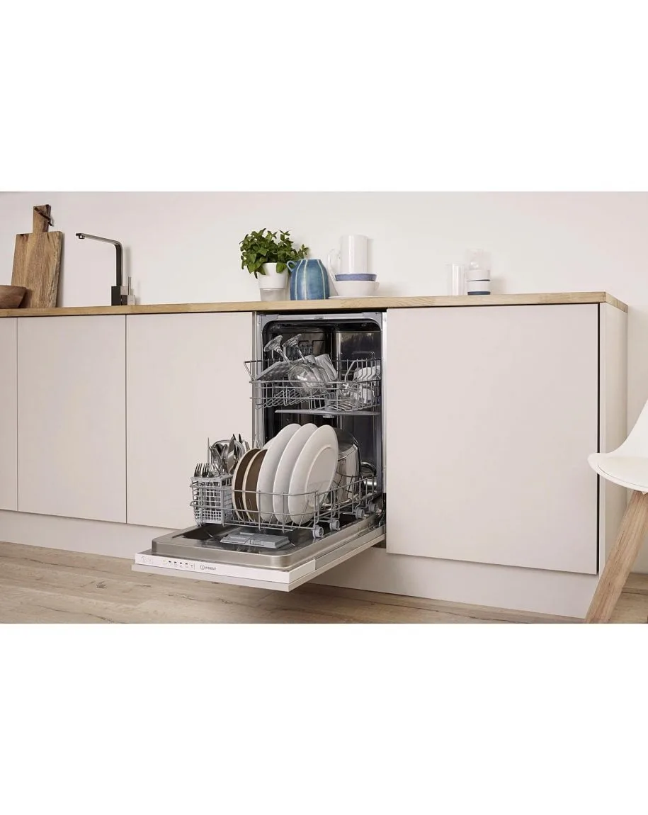 INDESIT DSIE2B10UKN Built-in Slimline 10-place dishwasher - Image 7