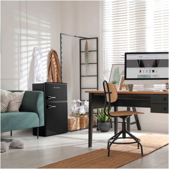 MONTPELLIER MAB2035EK Under-counter fridge freezer - Image 6