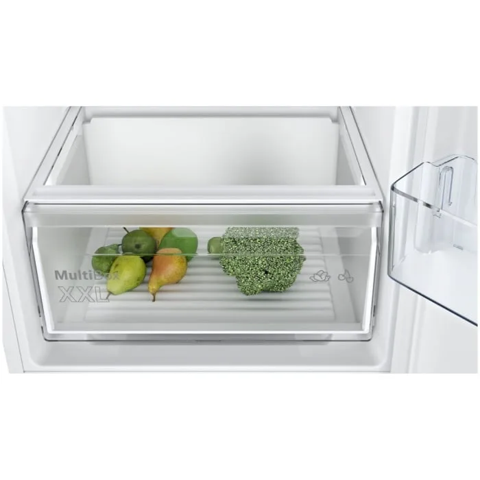 BOSCH KIN86NSE0G Built-in 60:40 frost-free fridge freezer - Image 5