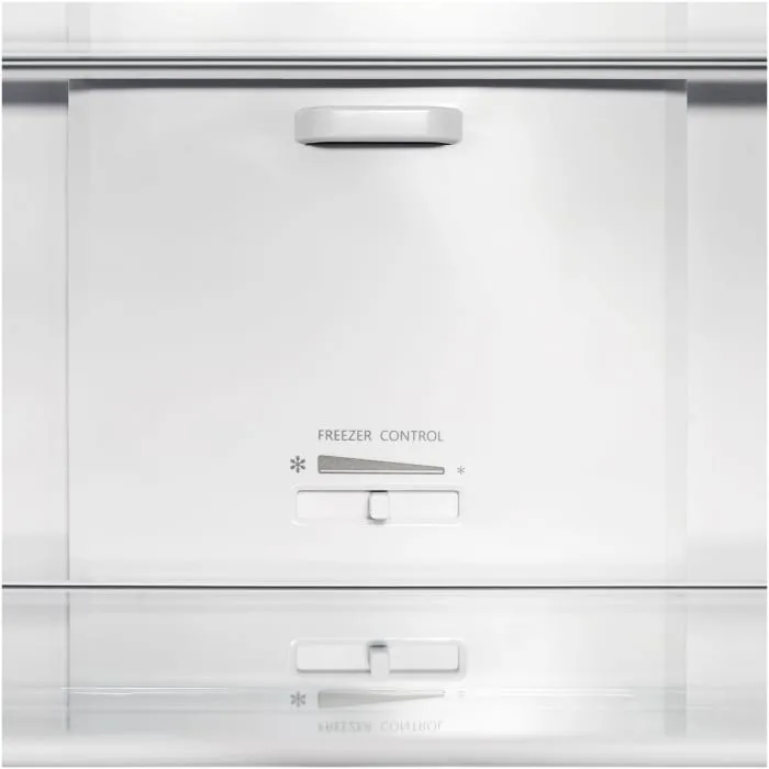 MONTPELLIER MNF167EBK Frost-free fridge freezer - Image 5