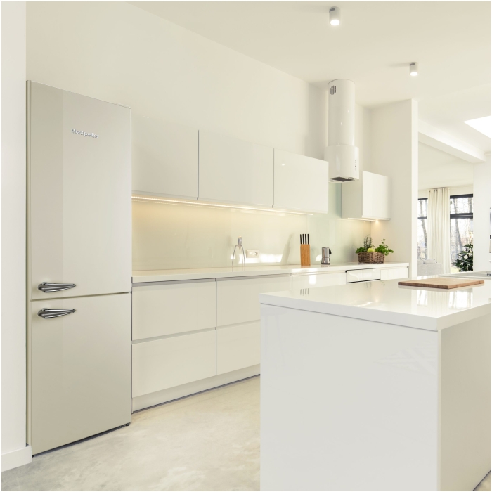 MONTPELLIER MAB386EC Frost-free fridge freezer - Image 4