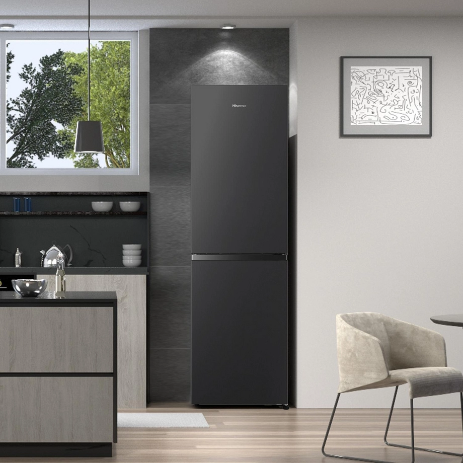 HISENSE RB327N4BBE Frost-free fridge freezer - Image 9