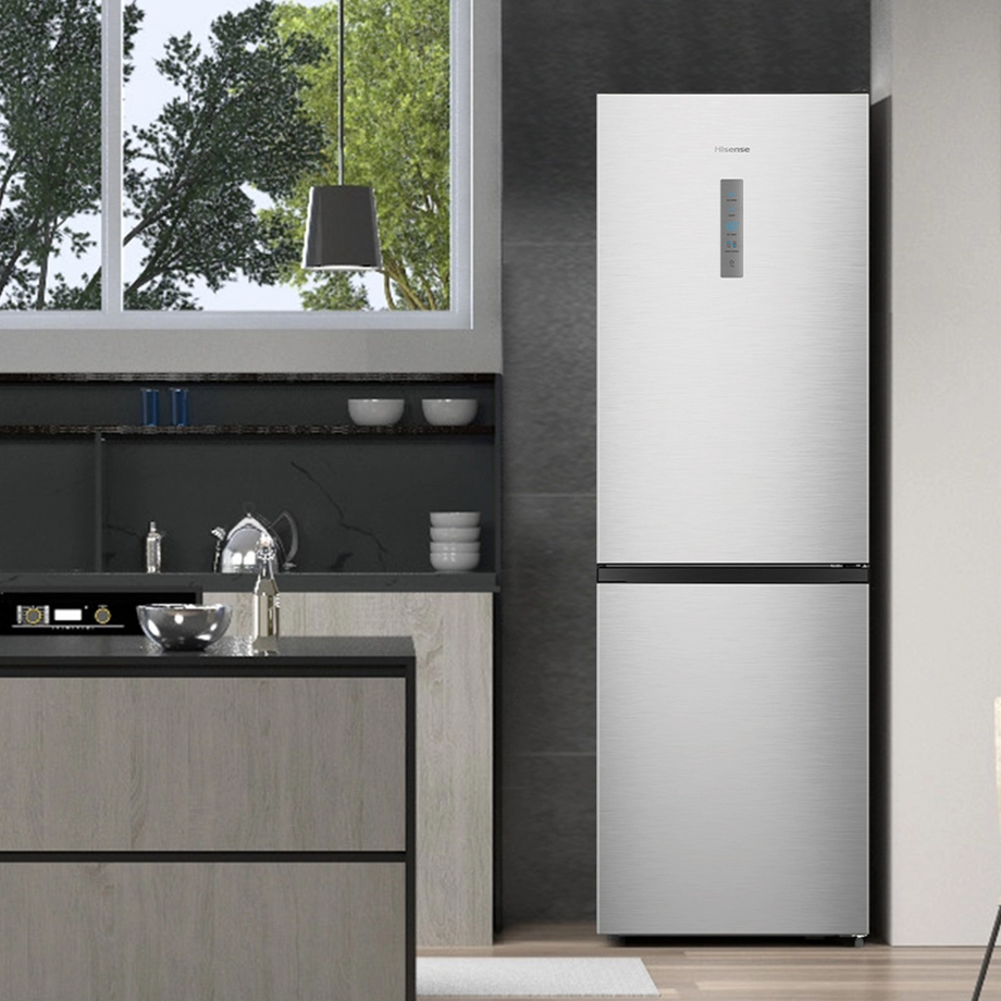 HISENSE RB395N4BCE Frost-free fridge freezer - Image 10